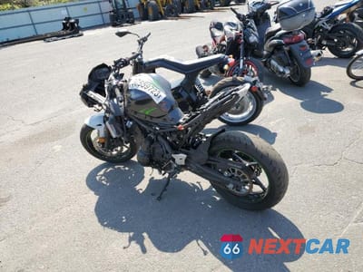 Drugie zdjęcie samochodu z przodu: 2022 KAWASAKI EX650 N VIN:ML5EXEN1XNDA76094 - miniatura