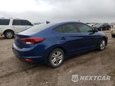 Trzecie zdjęcie samochodu z tyłu: 2019 HYUNDAI ELANTRA SEL VIN:5NPD84LF2KH478735 - miniatura