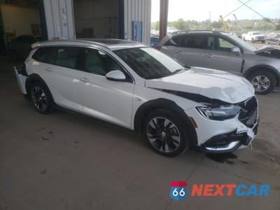 Czwarte zdjęcie samochodu z boku: 2019 BUICK REGAL TOURX ESSENCE VIN:W04GV8SX8J1102810 - miniatura