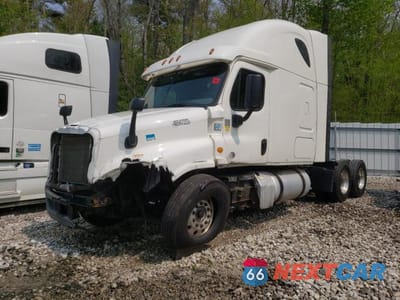 Drugie zdjęcie samochodu z przodu: 2017 FREIGHTLINER CASCADIA 125 VIN:1FUJGLDR1HLJF2801 - miniatura