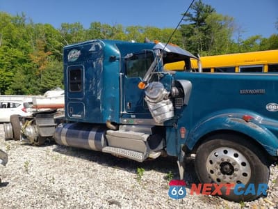 Zdjęcie 9 z 10 samochodu: 2020 KENWORTH CONSTRUCTION W900 VIN:1XKWD40X7LR411628 - miniatura
