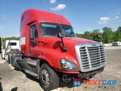 2018 FREIGHTLINER CASCADIA 125 1FUJGLDR4JLJK5196 - główne zdjęcie licytacji z USA - miniatura