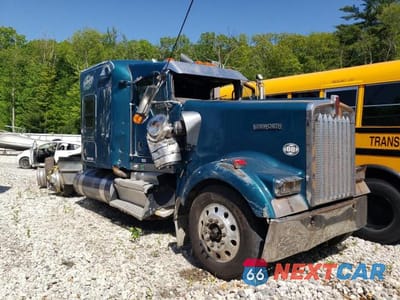 2020 KENWORTH CONSTRUCTION W900 1XKWD40X7LR411628 - główne zdjęcie licytacji z USA - miniatura