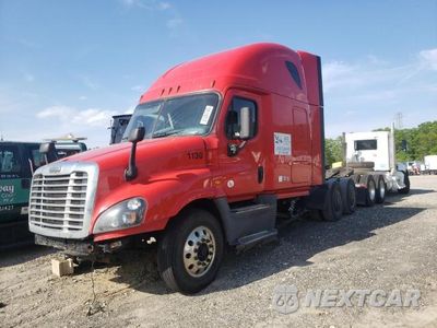Drugie zdjęcie samochodu z przodu: 2018 FREIGHTLINER CASCADIA 125 VIN:1FUJGLDR4JLJK5196 - miniatura