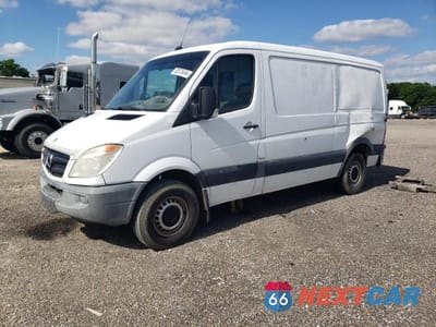 2012 MERCEDES-BENZ SPRINTER 2500 WD3PE7CC3C5624696 - główne zdjęcie licytacji z USA - miniatura
