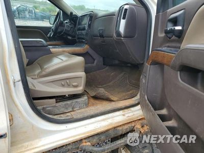 Zdjęcie 8 z 12 samochodu: 2018 CHEVROLET SILVERADO K1500 LTZ VIN:3GCUKSEC0JG135874 - miniatura