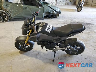 Trzecie zdjęcie samochodu z tyłu: 2018 HONDA GROM VIN:MLHJC7510J5010227 - miniatura