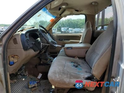 Zdjęcie 7 z 11 samochodu: 1998 DODGE RAM 3500 VIN:3B6MF366XWM248957 - miniatura