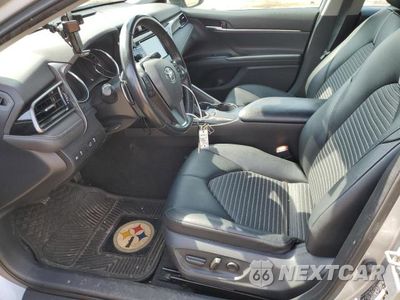 Zdjęcie 7 z 12 samochodu: 2019 TOYOTA CAMRY L VIN:4T1B11HK6KU786427 - miniatura