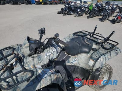 Zdjęcie 9 z 10 samochodu: 2009 SUZUKI LT-A750 XP VIN:5SAAR41P997101428 - miniatura