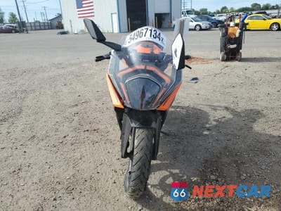 Drugie zdjęcie samochodu z przodu: 2022 KTM 390 RC VIN:MD2JYJ403NC217877 - miniatura