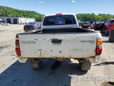Zdjęcie 6 z 12 samochodu: 2001 TOYOTA TACOMA VIN:5TEPM62N91Z761237 - miniatura