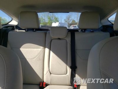 Zdjęcie 10 z 13 samochodu: 2018 FORD FOCUS TITANIUM VIN:1FADP3N27JL219732 - miniatura