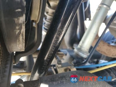 Zdjęcie 10 z 10 samochodu: 2009 SUZUKI LT-A750 XP VIN:5SAAR41P997101428 - miniatura