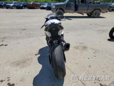 Czwarte zdjęcie samochodu z boku: 2022 BMW S 1000 RR VIN:WB10E2306N6F11127 - miniatura