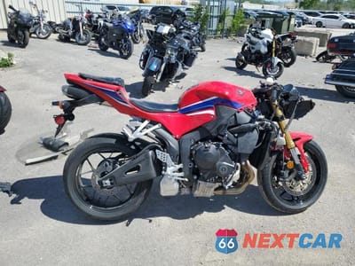 2024 HONDA CBR600 RR JH2PC40J9RK100130 - główne zdjęcie licytacji z USA - miniatura