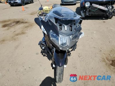 Drugie zdjęcie samochodu z przodu: 2015 BMW R1200 RT VIN:WB10A1303FZ193499 - miniatura