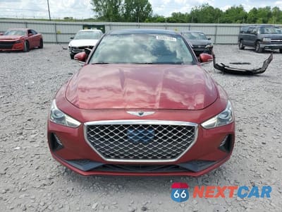 Piąte zdjęcie samochodu w środku: 2019 GENESIS G70 ELITE VIN:KMTG34LA2KU032267 - miniatura