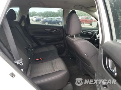 Zdjęcie 11 z 13 samochodu: 2018 NISSAN ROGUE S VIN:5N1AT2MT5JC746838 - miniatura