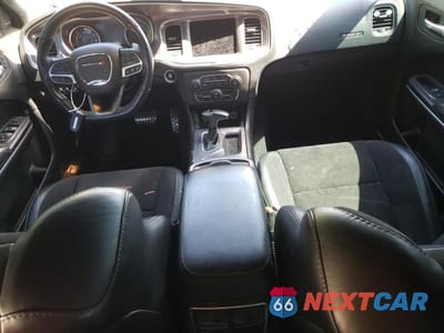 Zdjęcie 8 z 12 samochodu: 2021 DODGE CHARGER SCAT PACK VIN:2C3CDXGJXMH589735 - miniatura