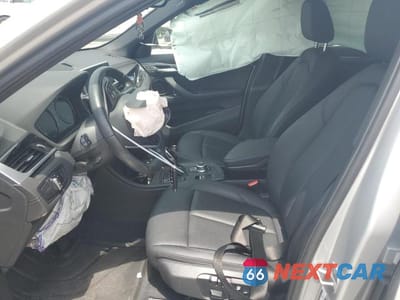 Zdjęcie 7 z 12 samochodu: 2021 BMW X1 XDRIVE28I VIN:WBXJG9C06M5T27899 - miniatura