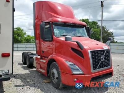 Zdjęcie 9 z 10 samochodu: 2020 VOLVO VNR VIN:4V4WC9EG8LN225368 - miniatura