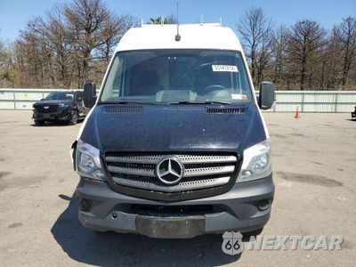 Piąte zdjęcie samochodu w środku: 2017 MERCEDES-BENZ SPRINTER 2500 VIN:WD3PE7CD3HP562737 - miniatura