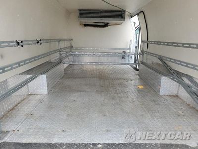 Zdjęcie 10 z 13 samochodu: 2011 FORD ECONOLINE E350 SUPER DUTY VAN VIN:1FTSS3EL4BDA26877 - miniatura