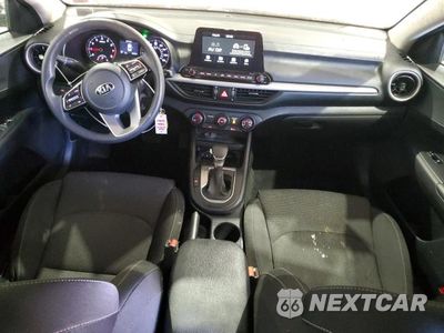 Zdjęcie 8 z 12 samochodu: 2020 KIA FORTE FE VIN:3KPF24AD6LE253610 - miniatura