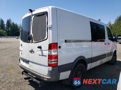 Trzecie zdjęcie samochodu z tyłu: 2014 MERCEDES-BENZ SPRINTER 2500 VIN:WD4PE7DC0E5887838 - miniatura