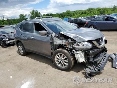Czwarte zdjęcie samochodu z boku: 2015 NISSAN ROGUE S VIN:KNMAT2MV4FP544224 - miniatura