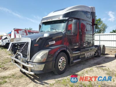 Drugie zdjęcie samochodu z przodu: 2004 VOLVO VN VNL VIN:4V4NC9GH44N357353 - miniatura