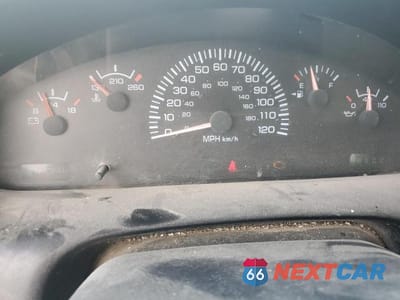 Zdjęcie 9 z 13 samochodu: 2002 DODGE RAM VAN B2500 VIN:2B7JB21Y42K146983 - miniatura