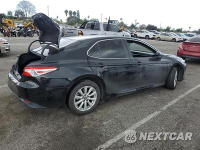 Trzecie zdjęcie samochodu z tyłu: 2018 TOYOTA CAMRY L VIN:JTNB11HK6J3040788 - miniatura