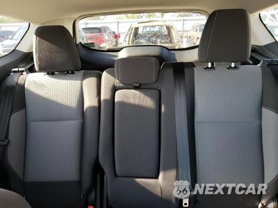 Zdjęcie 10 z 13 samochodu: 2018 FORD ESCAPE SE VIN:1FMCU9GD7JUD57275 - miniatura