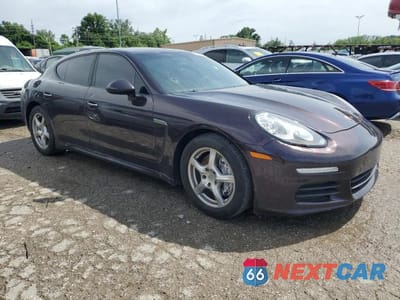 Czwarte zdjęcie samochodu z boku: 2015 PORSCHE PANAMERA 2 VIN:WP0AA2A72FL001408 - miniatura