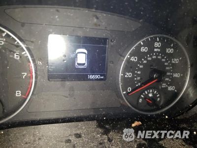 Zdjęcie 9 z 13 samochodu: 2023 KIA SELTOS S VIN:KNDEUCAA9P7454431 - miniatura