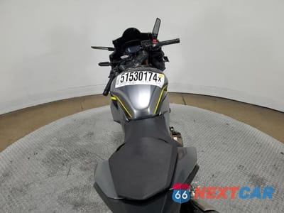 Zdjęcie 6 z 10 samochodu: 2022 HONDA CBR500 RA VIN:MLHPC6253N5301239 - miniatura