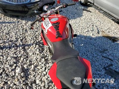 Czwarte zdjęcie samochodu z boku: 2016 BMW S 1000 R VIN:WB10D1200GZ696904 - miniatura