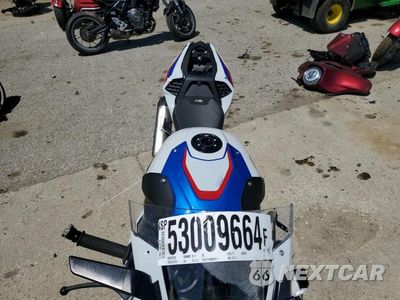 Piąte zdjęcie samochodu w środku: 2022 BMW S 1000 RR VIN:WB10E2306N6F11127 - miniatura