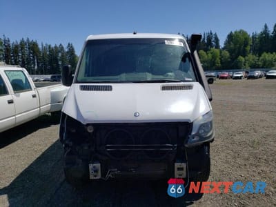 Piąte zdjęcie samochodu w środku: 2014 MERCEDES-BENZ SPRINTER 2500 VIN:WD4PE7DC0E5887838 - miniatura