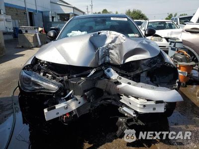 Piąte zdjęcie samochodu w środku: 2020 ALFA ROMEO GIULIA TI VIN:ZARFANBNXL7637802 - miniatura
