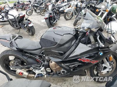 2022 BMW S 1000 RR WB10E2305N6F13709 - główne zdjęcie licytacji z USA - miniatura