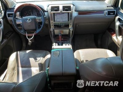 Zdjęcie 8 z 13 samochodu: 2013 LEXUS GX 460 PREMIUM VIN:JTJJM7FX4D5056843 - miniatura
