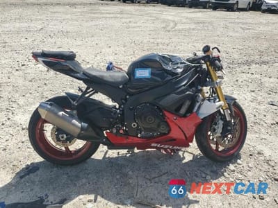 2018 SUZUKI GSX-R750 JS1GR7MA5J2100501 - główne zdjęcie licytacji z USA - miniatura