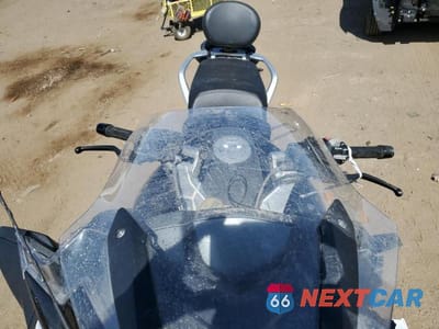 Piąte zdjęcie samochodu w środku: 2015 BMW R1200 RT VIN:WB10A1303FZ193499 - miniatura