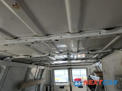 Zdjęcie 10 z 13 samochodu: 2002 DODGE RAM VAN B2500 VIN:2B7JB21Y42K146983 - miniatura