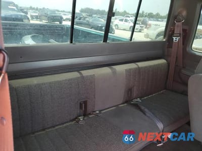 Zdjęcie 6 z 10 samochodu: 1992 FORD F350 VIN:1FTJX35MXNKB32837 - miniatura