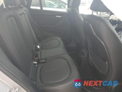 Zdjęcie 10 z 12 samochodu: 2021 BMW X1 XDRIVE28I VIN:WBXJG9C06M5T27899 - miniatura