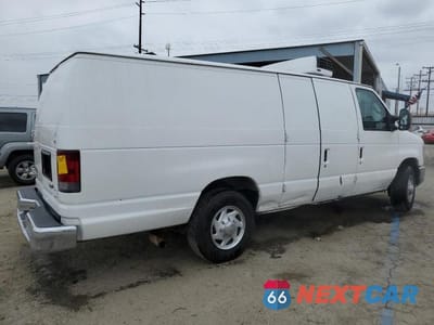 Trzecie zdjęcie samochodu z tyłu: 2011 FORD ECONOLINE E350 SUPER DUTY VAN VIN:1FTSS3EL4BDA26877 - miniatura